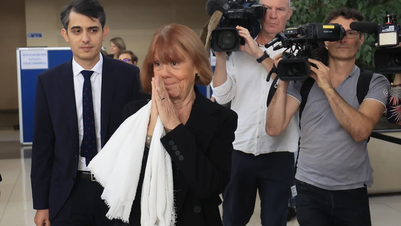 51 мъже на подсъдимата скамейка: Заключителна фаза на делото за масовото изнасилване, което ужаси Франция