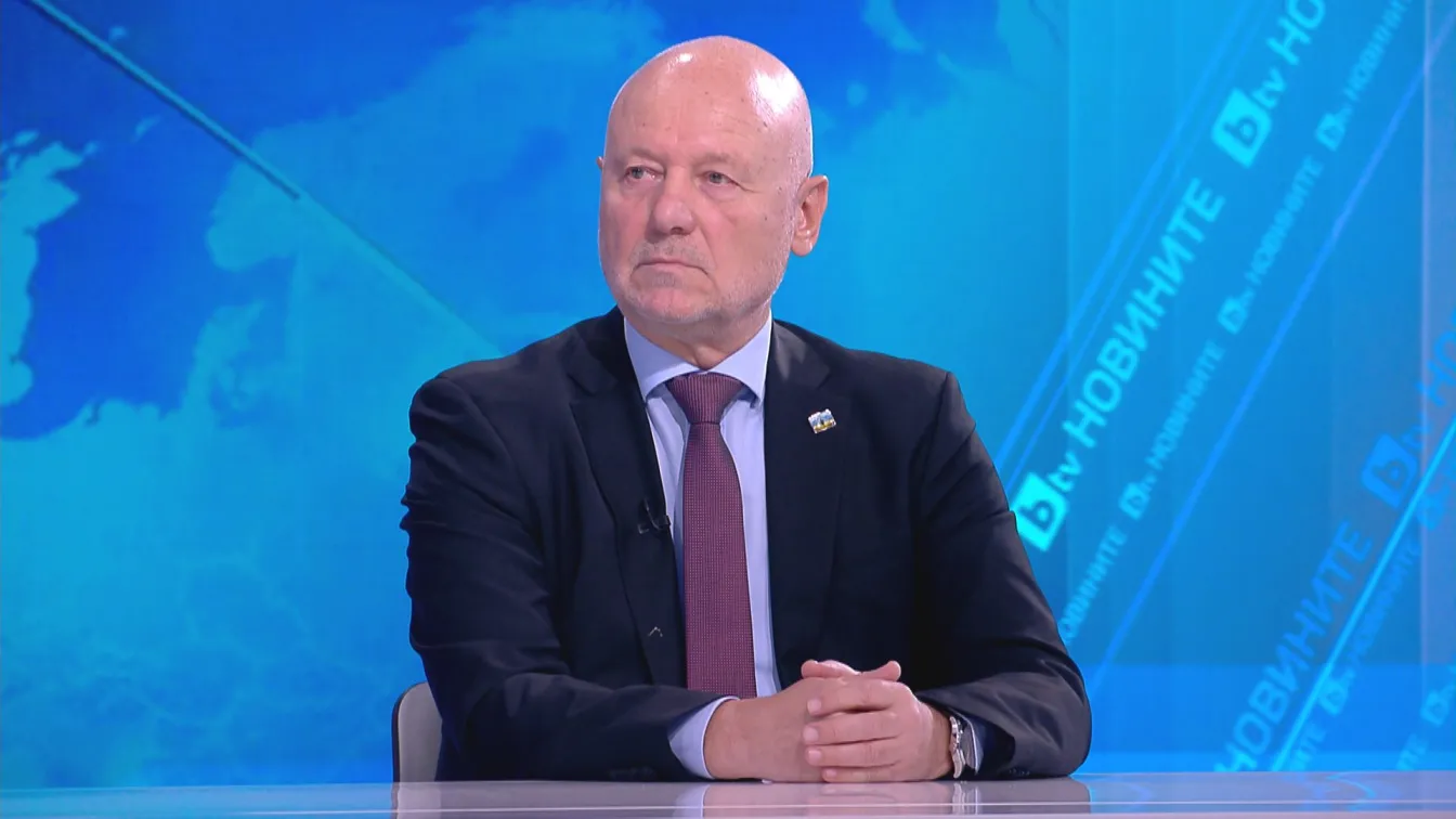 Тодор Тагарев: Владимир Путин отново се опитва да всее страхове