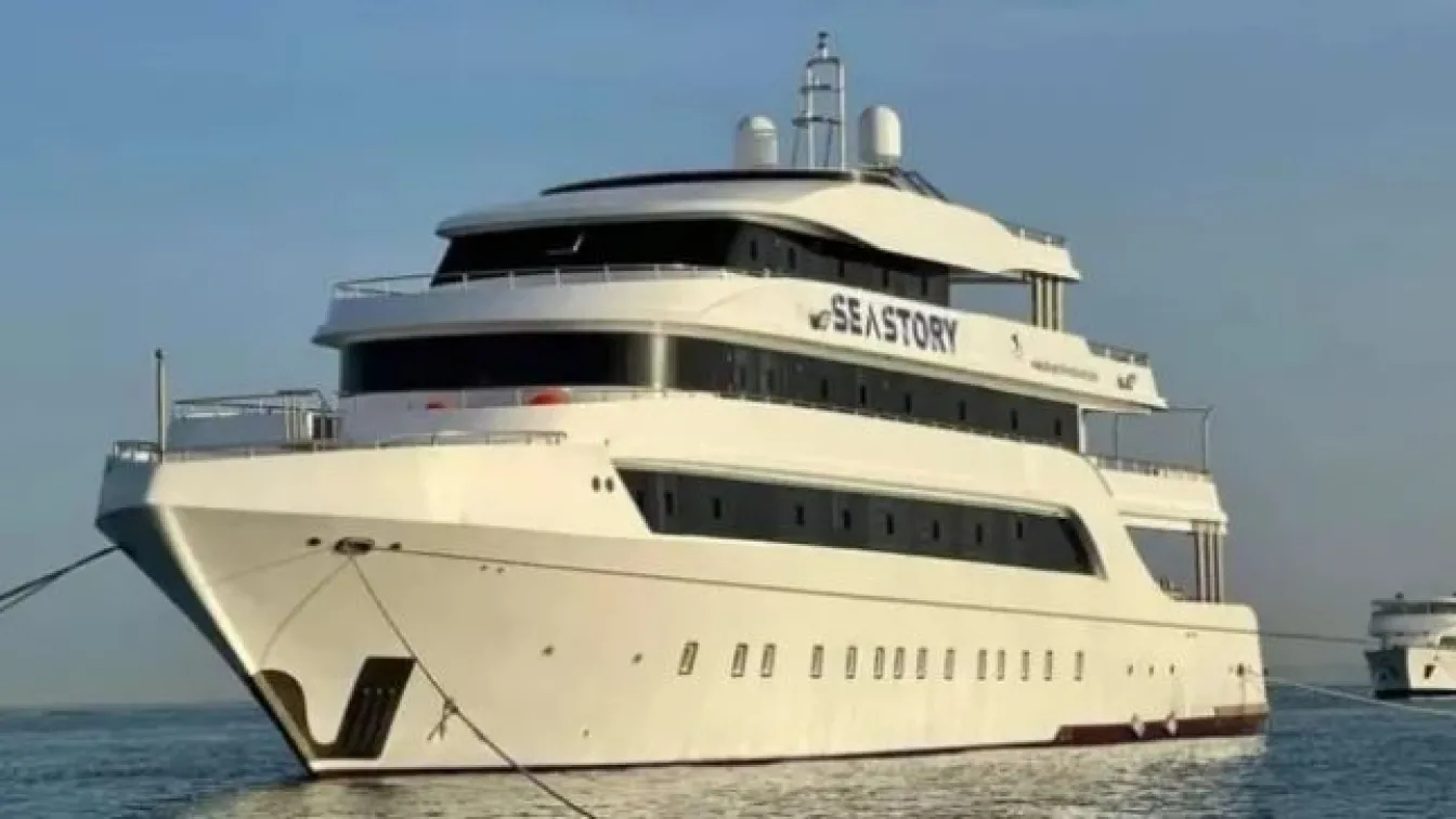 Три тела са открити от потъналото в Червено море корабче