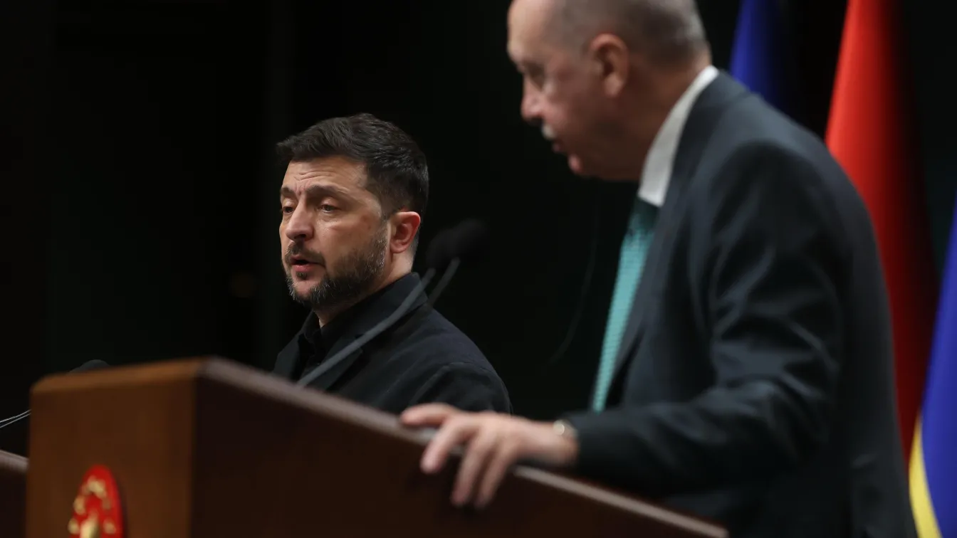Реджеп Тайип Ердоган предупреди Володимир Зеленски за ударите срещу кораби в Черно море