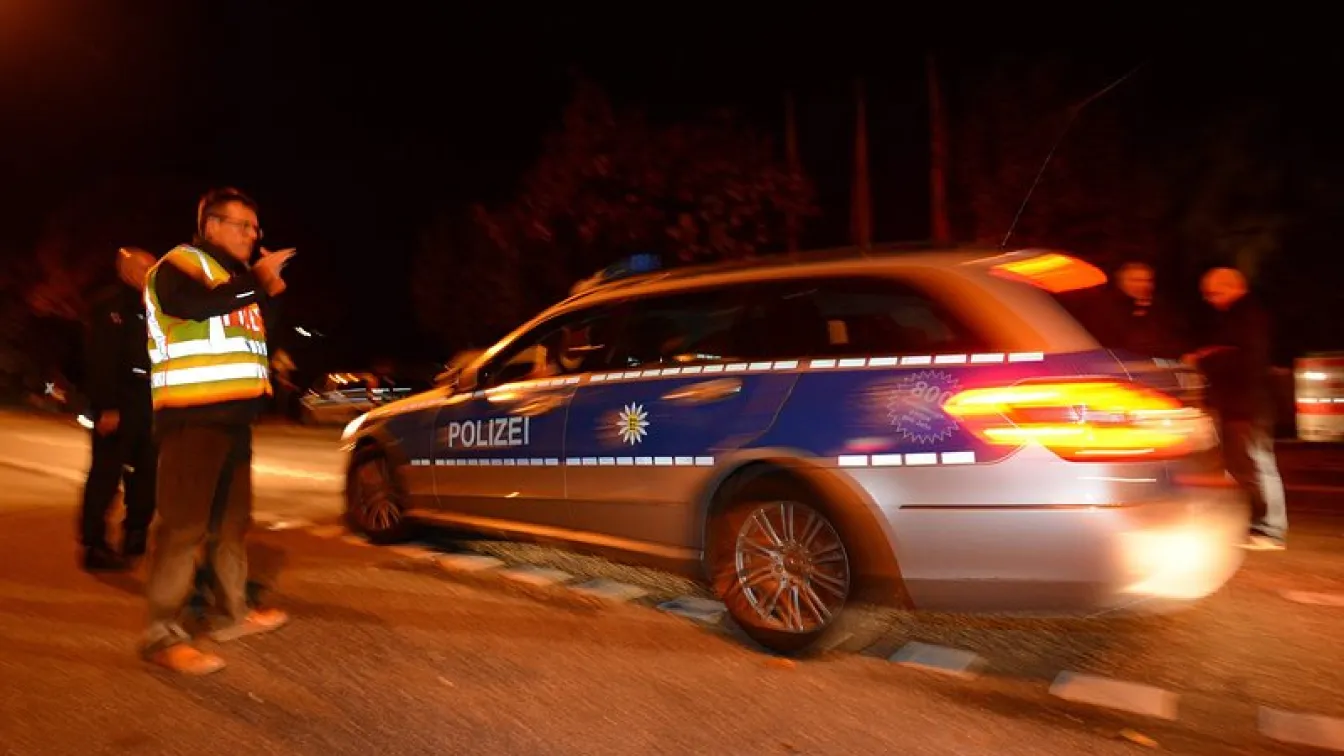 Мъж взе 12 заложници в заведение за бързо хранене във Фрайбург