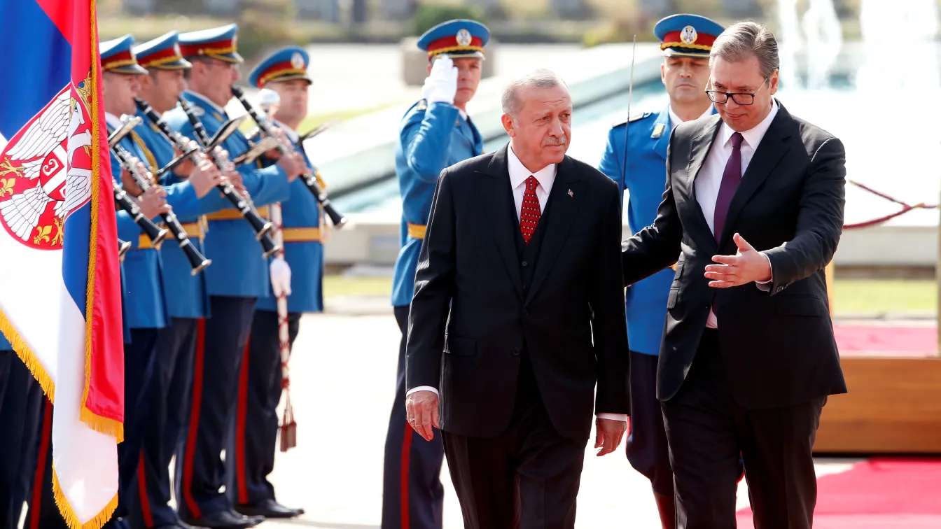 Ердоган пристигна на посещение в Сърбия (СНИМКИ)