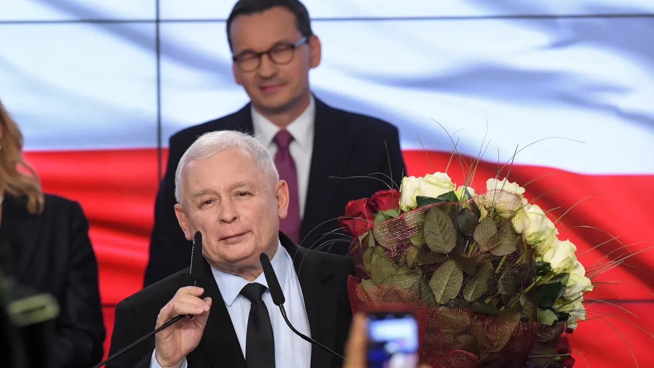 Управляващите печелят на парламентарните избори в Полша