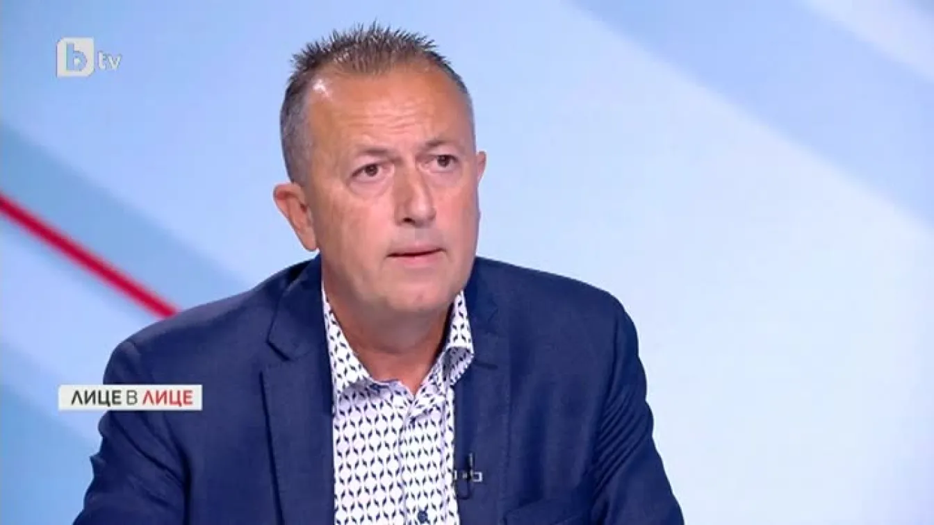 Фурнаджиев отговори на екипа на Бербатов: Всички делегати са получили картите си (ВИДЕО)