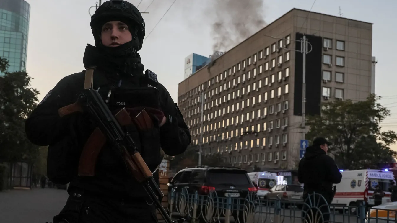 Бременна жена е сред убитите при атаката с дронове камикадзе в Киев