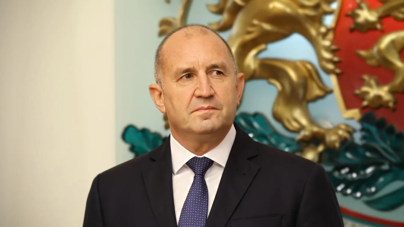 Румен Радев призова за освобождаването на бившия френски президент Никола Саркози