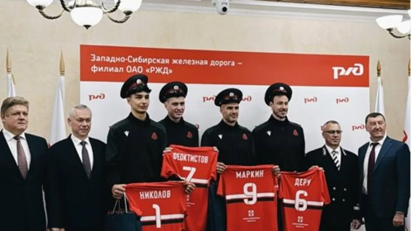 В Русия представиха Симеон Николов с фуражка