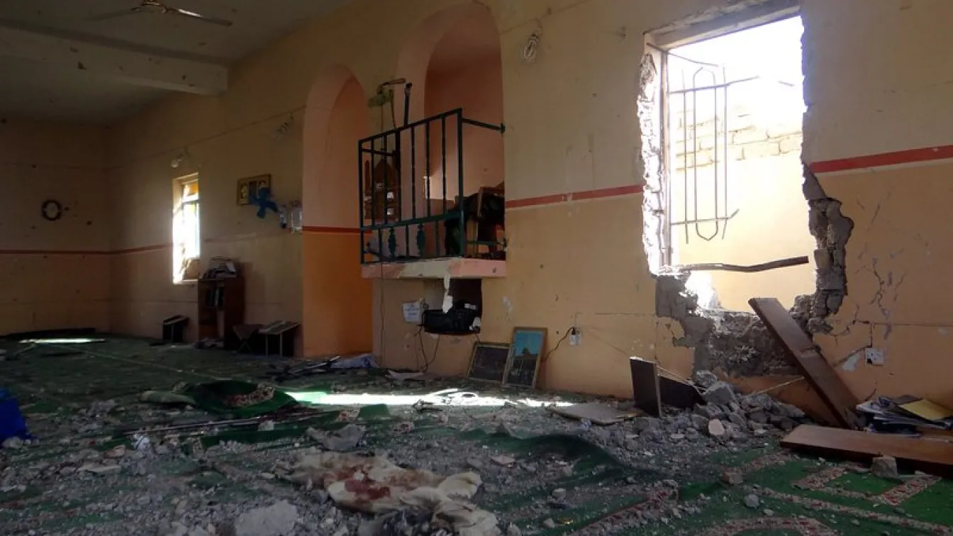 Атентат в джамия в Ирак взе поне 40 жертви