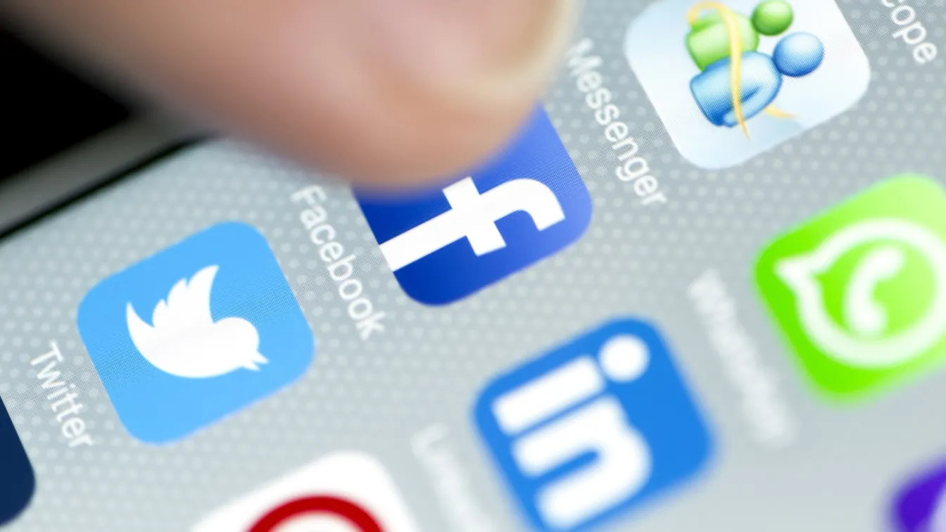 Италия поиска от Meta, X и LinkedIn да и платят над 1 милиард евро данъци