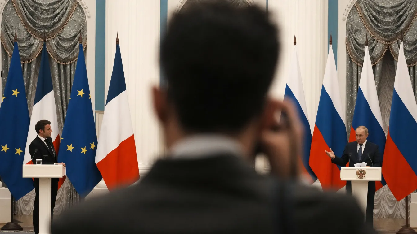 Путин предупреди Макрон за „катастрофални последици“ от атаките срещу Запорожие