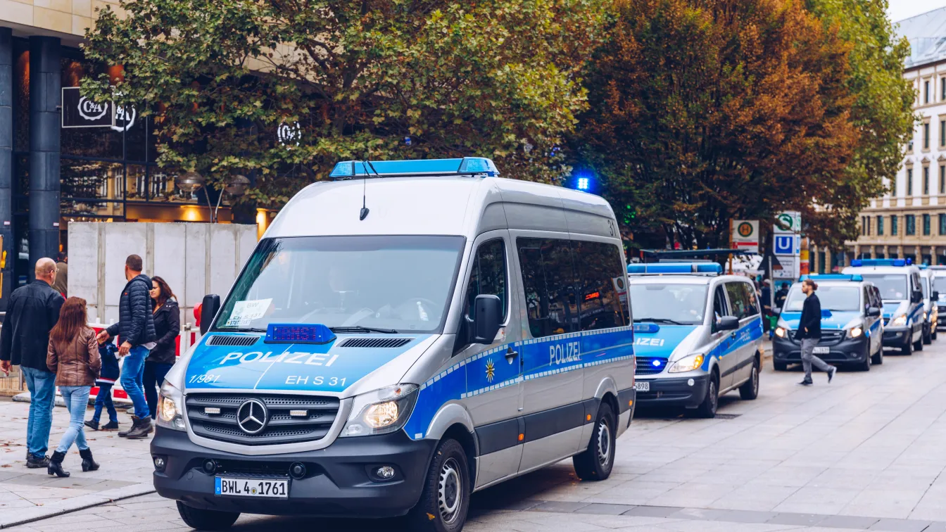 Сблъсъци в Щутгарт, ранени са 26 полицаи