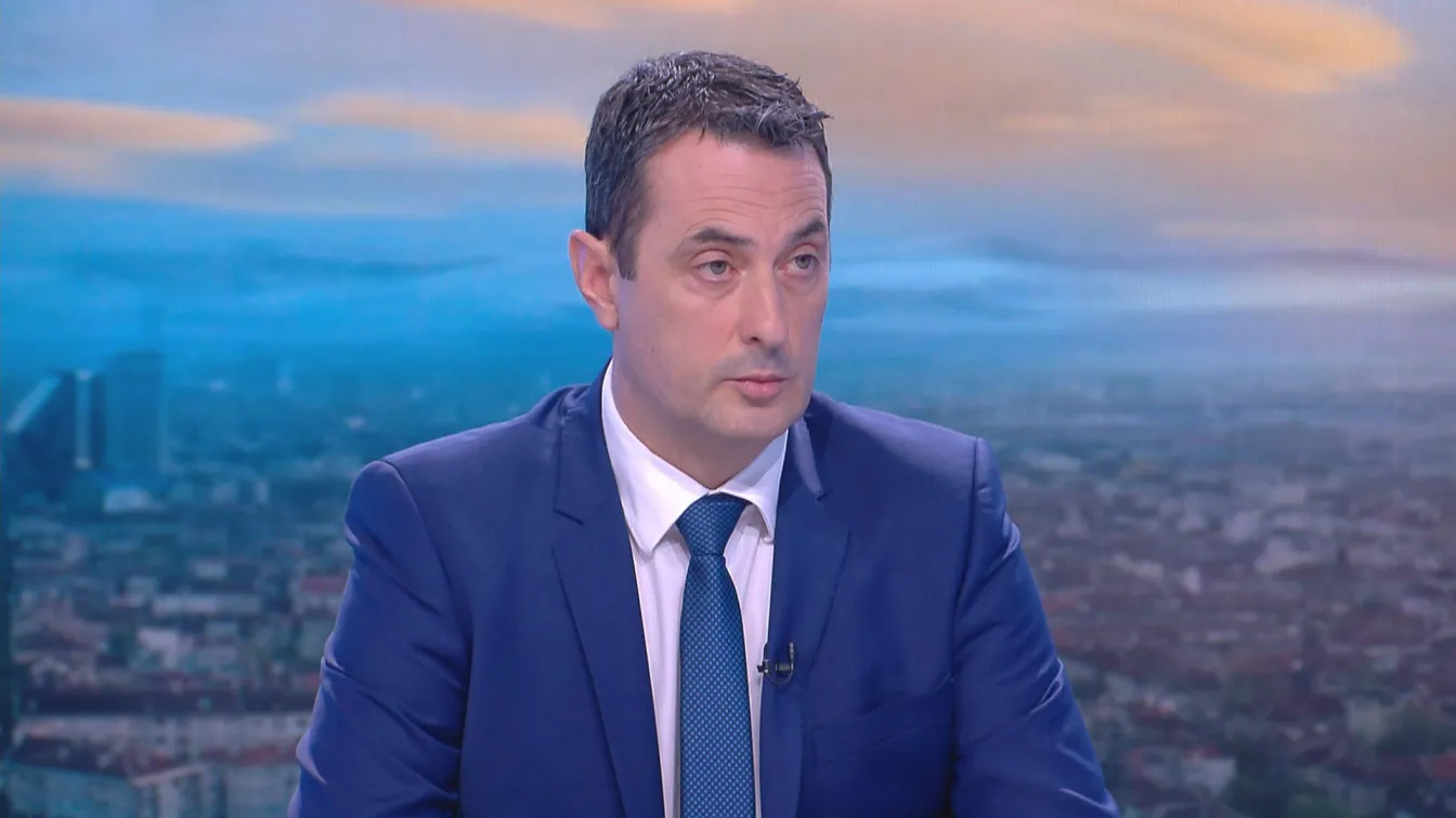 Министър Гвоздейков: Проблемът със зърното е пропаганда, преди войната приходите са по-малко