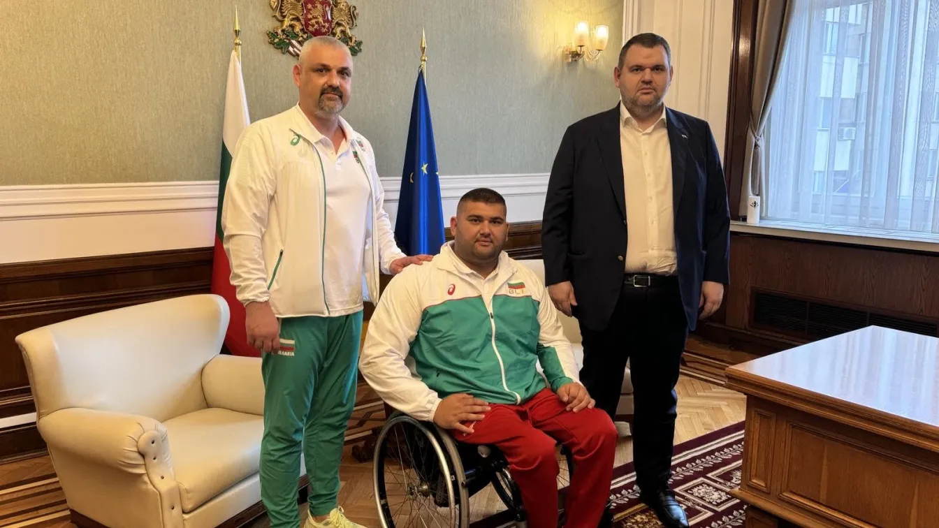 Делян Пеевски поздрави златния медалист от Параолимпиадата в Париж Ружди Ружди (СНИМКИ)