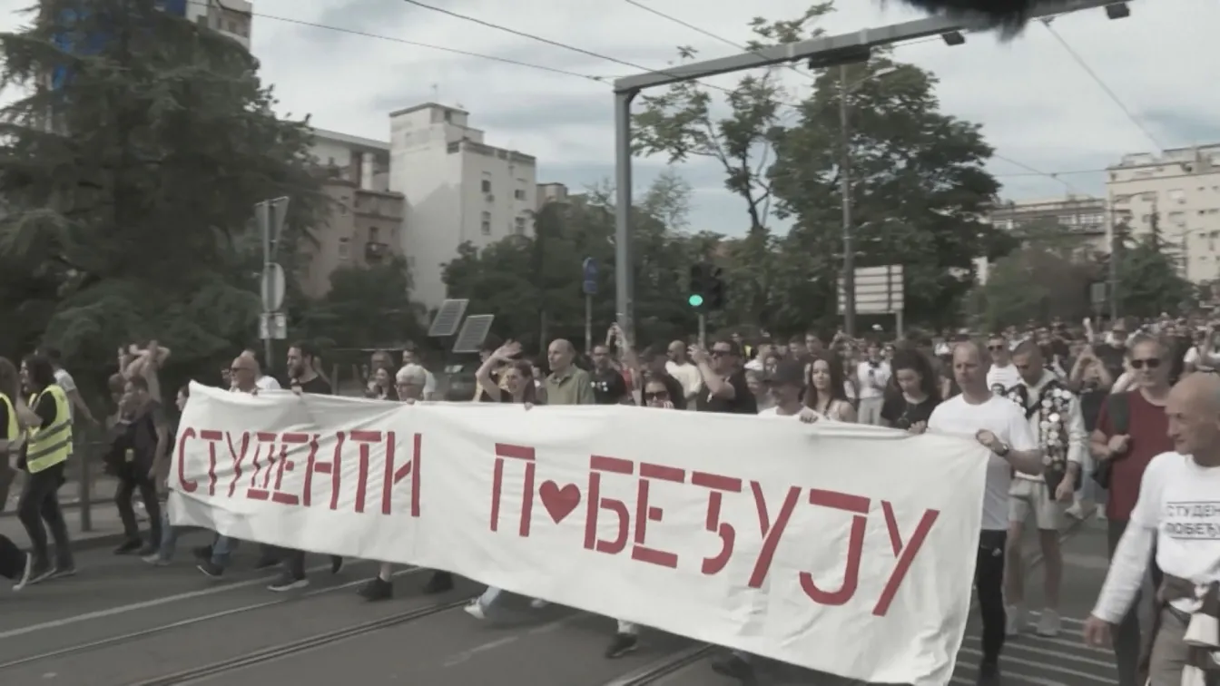 Сърбия на (пред)изборен кръстопът: Разделено общество между промяната и статуквото