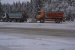 Сняг вали в прохода Петрохан