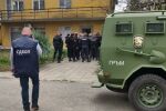 Още трима в ареста: Двама тийнейджъри с имейли за бомбени заплахи, не им се ходело на училище