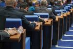 Третият вот на недоверие към кабинета „Желязков“ влиза в пленарната зала