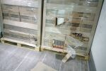 Откриха близо 340 000 къса цигари в кашони за сусамов тахан (ВИДЕО)