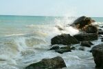 Жълт код за силен вятър в четири области и на морето в петък