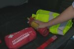 Какво трябва да съдържа аптечката в личния ни автомобил?