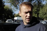 Алексей Навални е приет в болница в тежко състояние