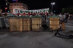 Ден 30 на протеста в снимки: Завръщането на палатките и барикадите в София