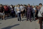 След градушката в Пловдивско: Земеделци блокираха път в знак на протест