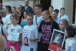 „Стояла съм с надеждата да се оправят нещата“: Втори ден на протести срещу насилието