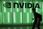Nvidia инвестира 5 млрд. долара в Intel
