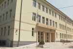 Десетки училища в страната остават без директори заради липсата на кандидати