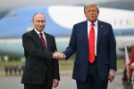 Политика сред ледовете: Най-важните моменти от срещата Тръмп-Путин (СНИМКИ+ВИДЕО)