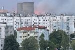 Голям пожар сe разрази зад ТЕЦ „София“, пет пожарни гасят огъня