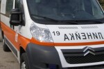 Двама с тежки изгаряния след пожар в автомобил