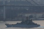 Командирът на украинските ВМС: Турция да затвори Босфора за руски кораби