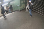 Задържаха в Германия нападателя от берлинското метро 