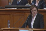 Нинова: Целта да има здрав народ, който изкарва високи заплати и пенсии е напът да се сбъдне