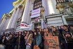 НА ЖИВО: Протестите срещу властта. Студенти организират шествие