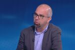 Какво предстои след падането на правителството? Социолог: Бенефициентите са Румен Радев и ПП-ДБ