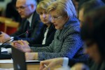 Новият дълг мина през парламентарните комисии след скандал