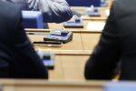 Парламентът ограничи до 20 избирателните секции в държави извън ЕС