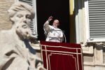Автобиографията на папа Франциск: Какво ни разказва един от най-обичаните духовни водачи в света