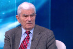 Акад. Петрунов: Не е научно обосновано да се забавя втората доза от ваксините