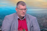 Георги Момеков: Рискът от тежки реакции след ваксина за COVID-19 остава нисък