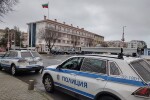 Полиция влезе в Община Поморие