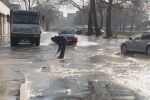 Голяма авария в Сливен: Километри от пътя към града са под вода