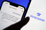 Успех за една нощ: Колко богат е собственикът на DeepSeek? 