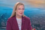 Зорница Русинова: Все още се ориентираме как да се разделим с лева и това е нормално
