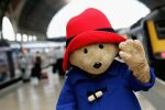 С над 3000 евро са глобени вандали, счупили и откраднали статуя на мечето Падингтън
