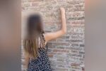 След „Иван + Хейли 23“: Шведска туристка издълба името си на Колизеума в Рим (ВИДЕО)