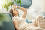 До 34°C в домовете: Как гръцките жилища понасят летните горещини?